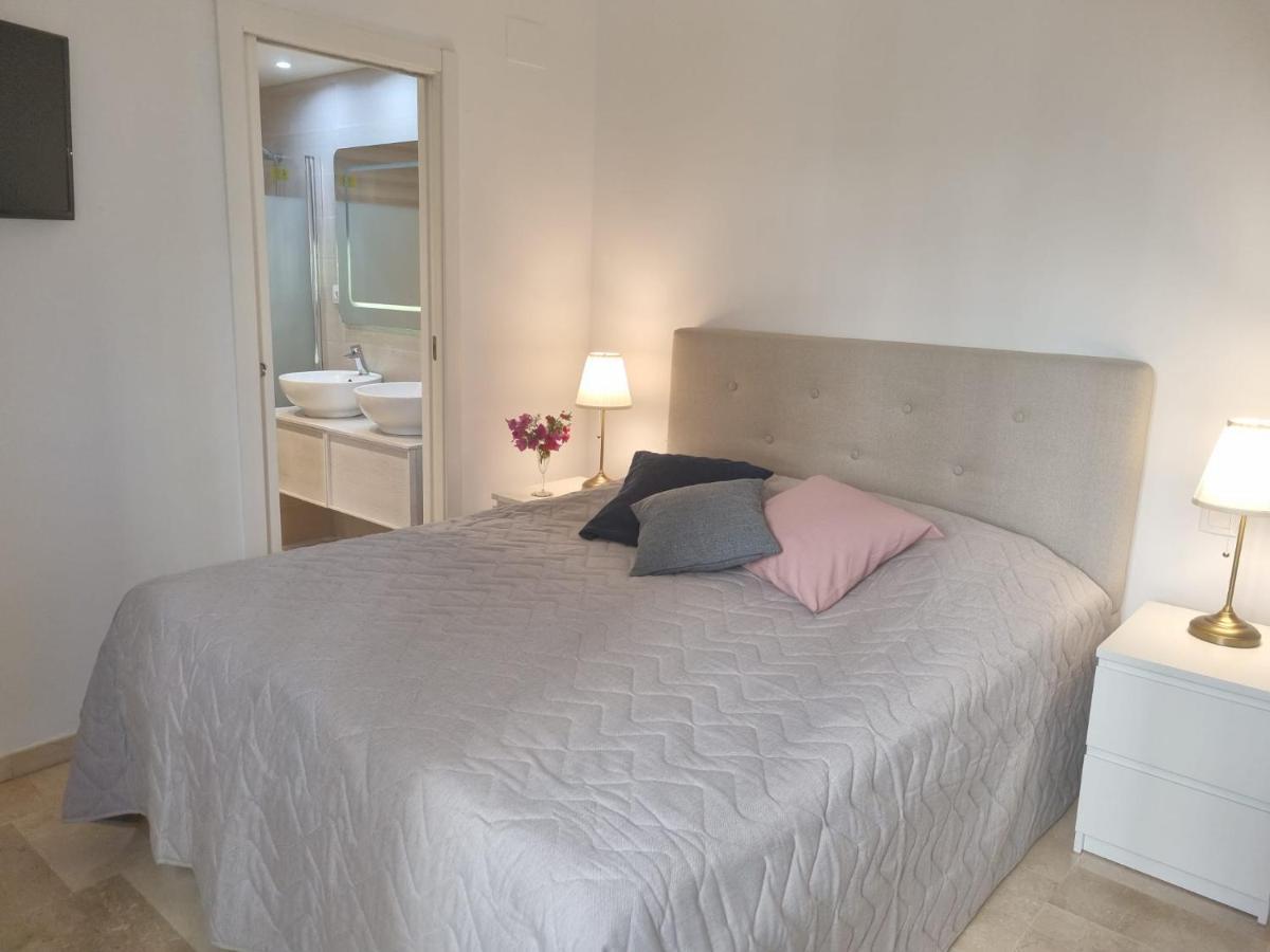 Lets In The Sun Playa Fontanilla Apartament Marbella